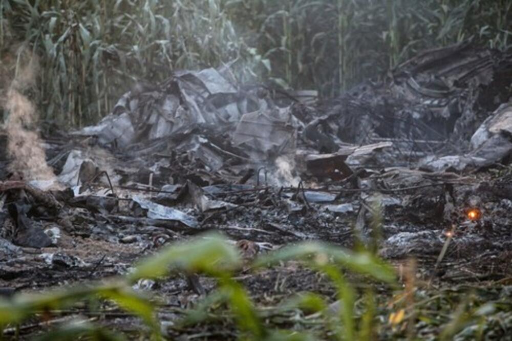 SRUŠIO SE AVION SA 72 PUTNIKA: Tragedija u Nepalu, broj žrtava za sada NIJE POZNAT