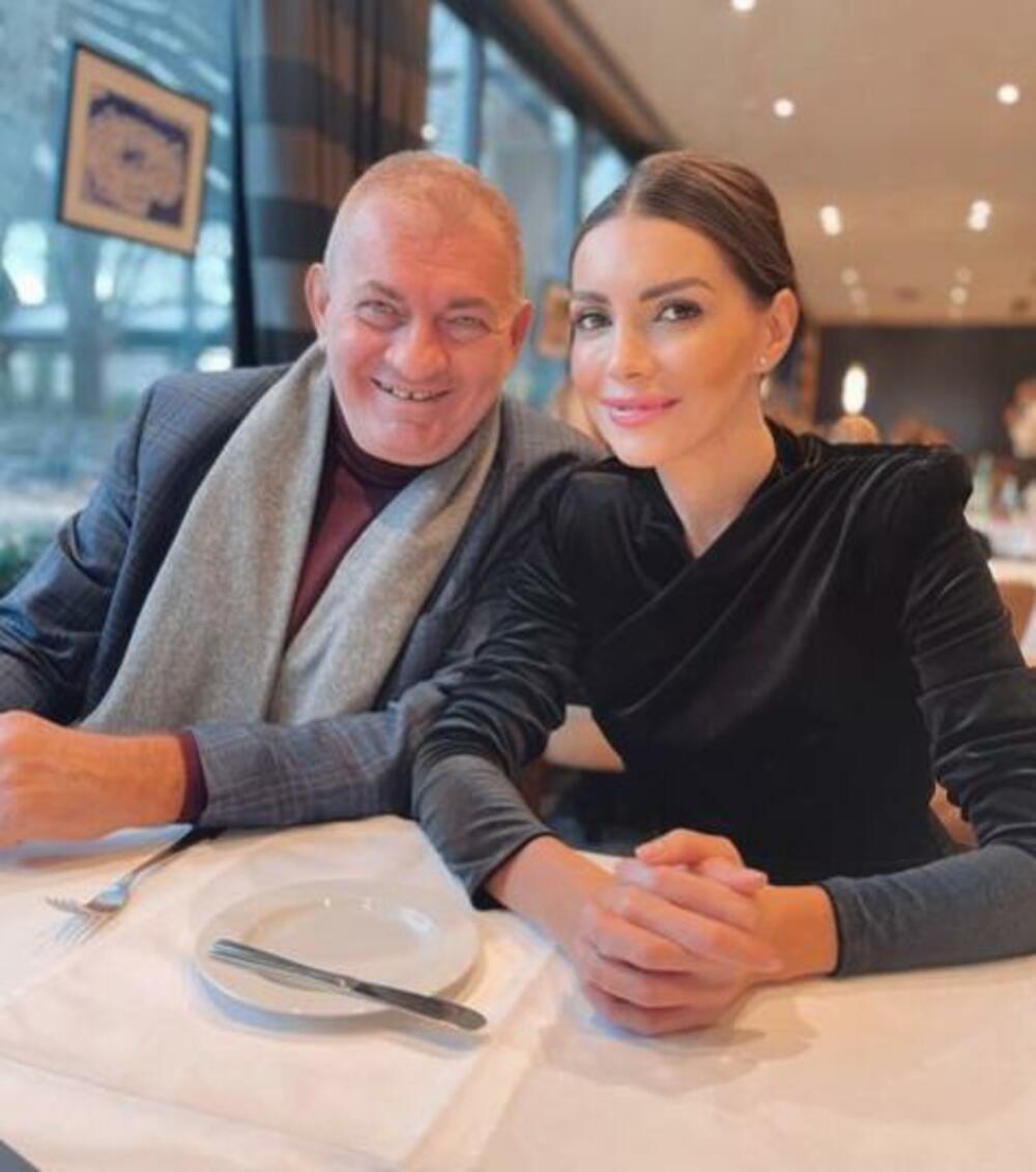 Jelena Simić sa suprugom