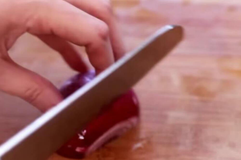 OVO JE NAJBOLJA VRSTA LUKA OD SVIH: Evo i ZAŠTO, niko nije znao da je OVOLIKO KORISNA