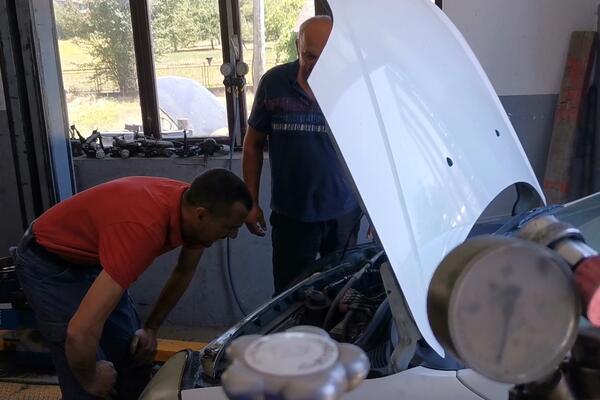 DOĐU 5 DANA PRED PUT ILI UOPŠTE NE DOĐU, ZATO I NASTANU BUKTINJE: Električar Rade otkrio KOJU GREŠKU prave vozači