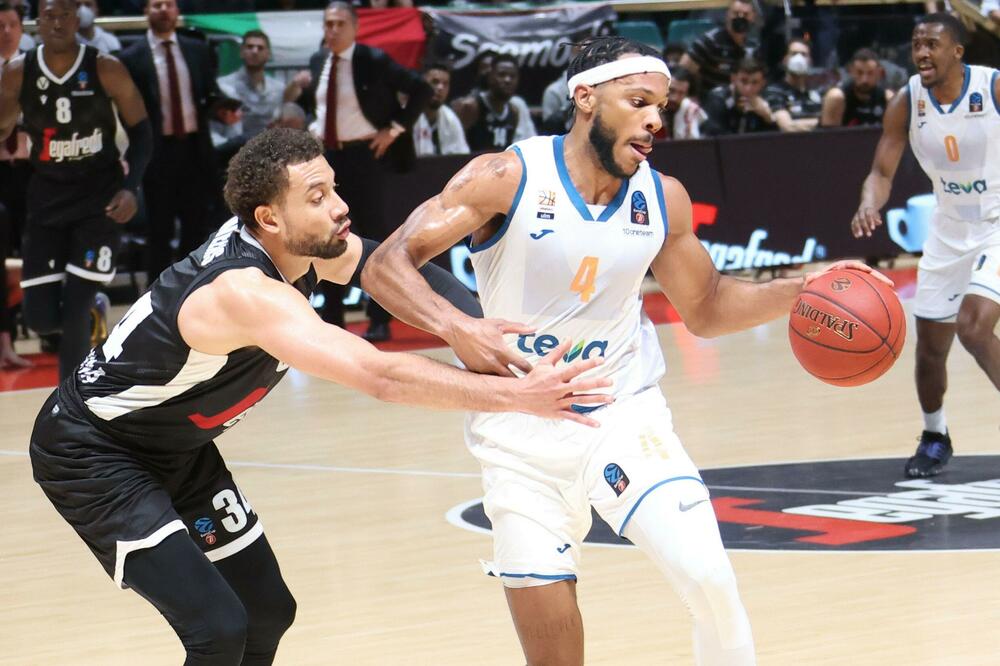 BOMBA! OBRADOVIĆ DOVEO AMERIKANCA