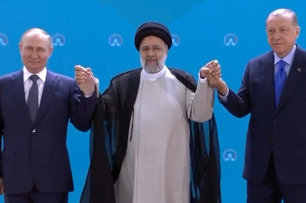 ISPLIVAO SNIMAK PUTINA I ERDOGANA, CEO SVET GLEDA U NJIH: Upravo se POJAVIO, pazite samo ŠTA RADE! (VIDEO)