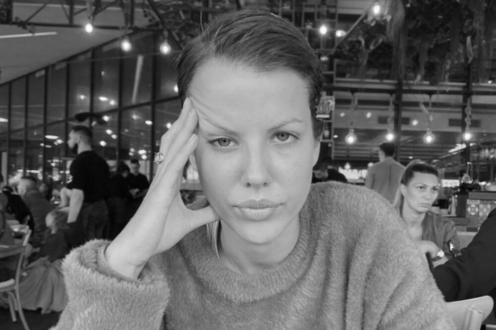 EVO KOLIKO JE GODINA IMALA BOJANA ŠARAC U TRENUTKU SMRTI: Nacija u totalnom šoku (FOTO)