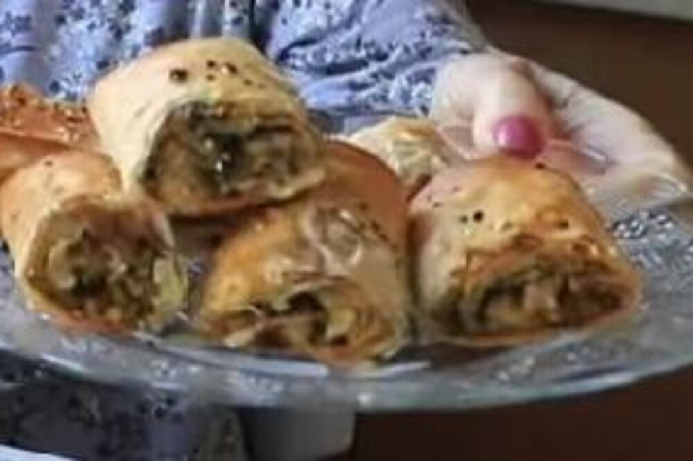 NAPRAVITE PITU SA PEČURKAMA NA BAKIN NAČIN: Tajna HRSKAVOSTI se krije u OVOME (RECEPT)