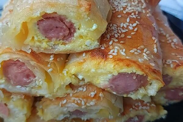 Ništa bolje od domaćeg testa: Rol viršle zbog kojih ide voda na usta, mekane ko duša i nestaju sa stola za tren oka