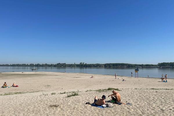 TO ŠTO SE ODIGRALO NA NUDISTIČKOJ PLAŽI JE VAN SVAKE PAMETI: Nećete verovati ROĐENIM OČIMA KADA VIDITE, AUU!