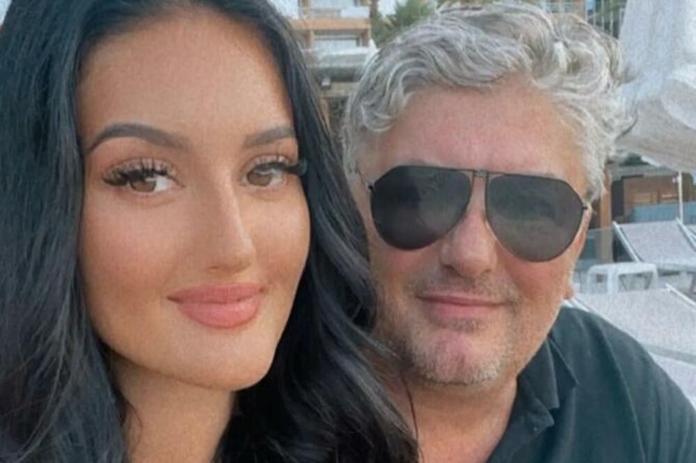 ĆERKA DRAGANE MIRKOVIĆ VOZI BESNU MEČKU A IMA TEK 18 GODINA: Pohvalila se poklonom iz tatinog VOZNOG PARKA!