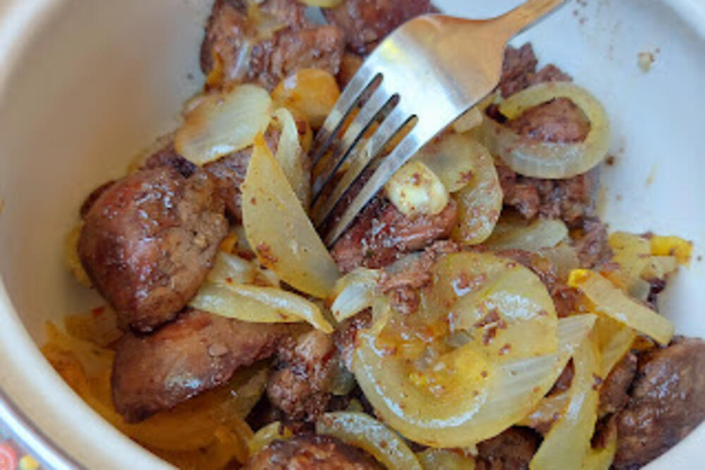 IDEJA ZA NEDELJNI RUČAK: Džigerica sa povrćem, JEDNOSTAVNO I JEFTINO (VIDEO)