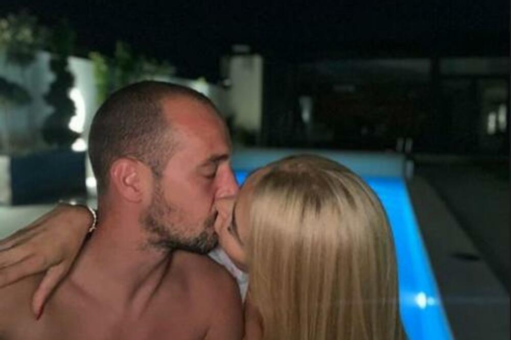 SNEŽANA I BORJAN OTIŠLI NA MORE PA ZAKUCALI BRUTALNOM PORUKOM HRVATSKIM NAVIJAČIMA: Obratili se JAVNO I VRLO JASNO