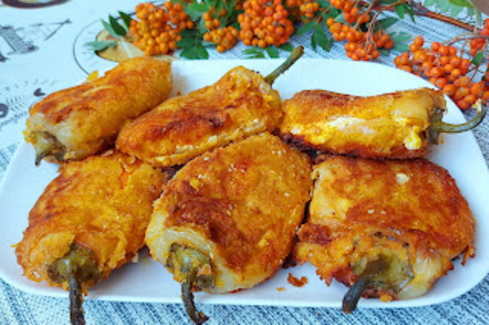 POHOVANE PAPRIKE SA KULENOM ĆE VAS OBORITI S NOGU: Svakim zalogajem sve lepše