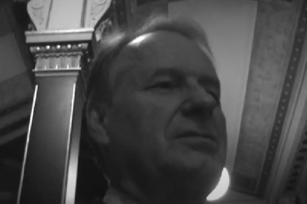 UPRAVO JE JAVLJENO: Umro POLITIČAR