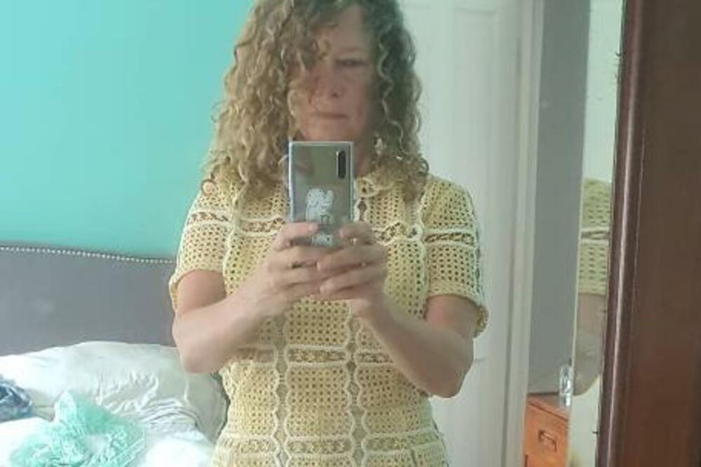 USVOJENA NOVINARKA OTKRILA MRAČNU TAJNU SVOJE PROŠLOSTI: Tiče se NJENIH RODITELJA