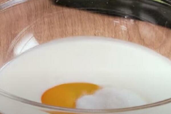 EVO KOLIKO SE ZAPRAVO JAJA STAVLJA U PALAČINKE: Zapamtite to i više nećete grešiti