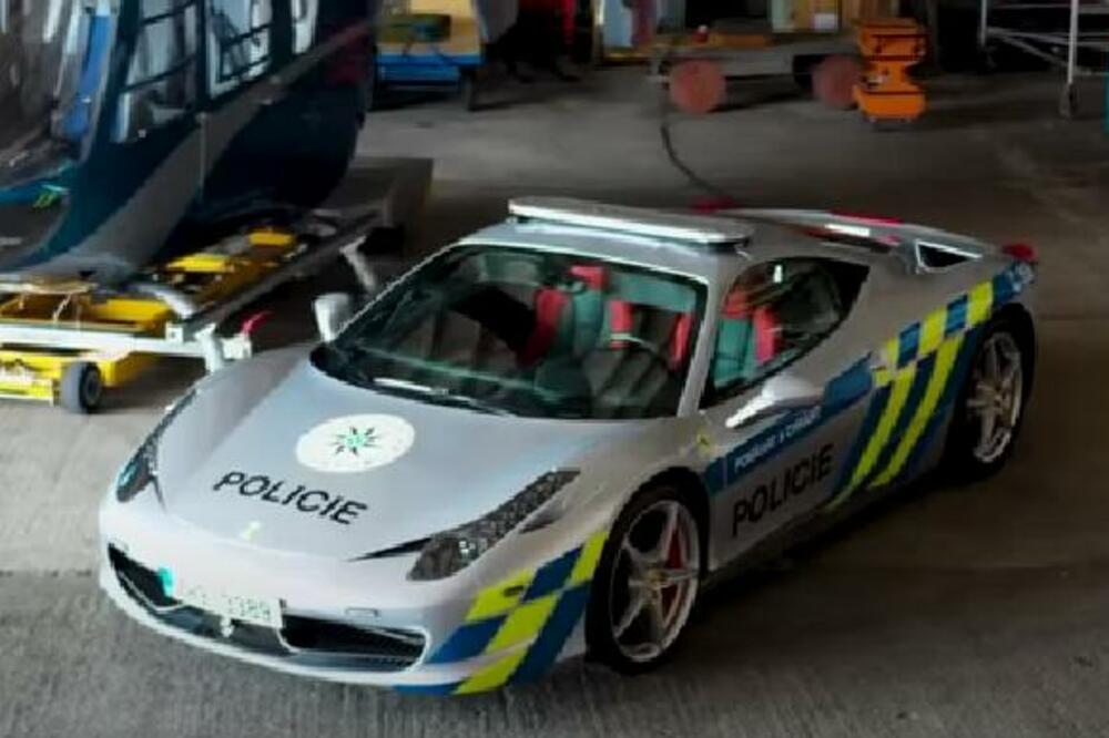 FERARIJEM NA KRIMINALCE: Češka policija ima novog KECA U RUKAVU, ovako se bore sa AGRESIVNIM VOZAČIMA! (VIDEO)