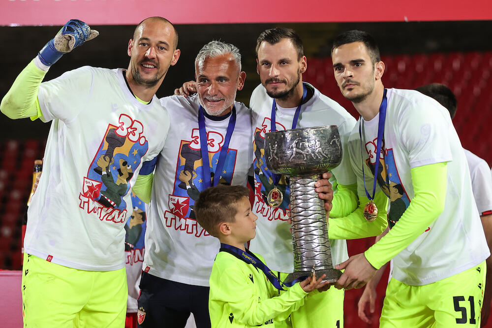 TEŽAK MALER ZVEZDINOG GOLMANA: Morao na operaciju!