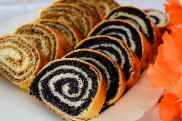 Mramorna štrudla sa kakaom: Nikad lakša priprema, a ukus bolji od obične