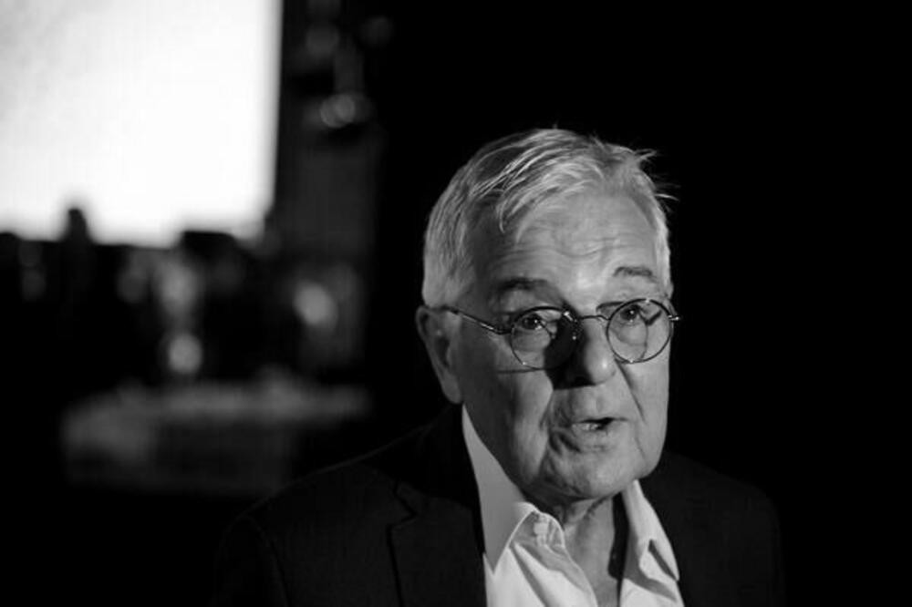 SUZA SUZU STIŽE! UDOVICA BRANKA CVEJIĆA PO PRVI PUT U JAVNOSTI NAKON GLUMČEVE SMRTI: Nije joj lako, BOL NE PROLAZI