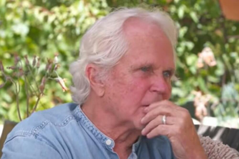 NEMA KRAJA CRNIM VESTIMA: Poznati GLUMAC na SAMRTNOJ POSTELJI