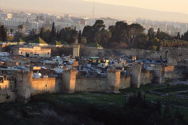 ZA OVAJ GRAD KAŽU DA GA NISTE UPOZNALI DOK SE NE IZGUBITE U NJEMU: Najveće naseljeno područje u kome nema OVOGA!