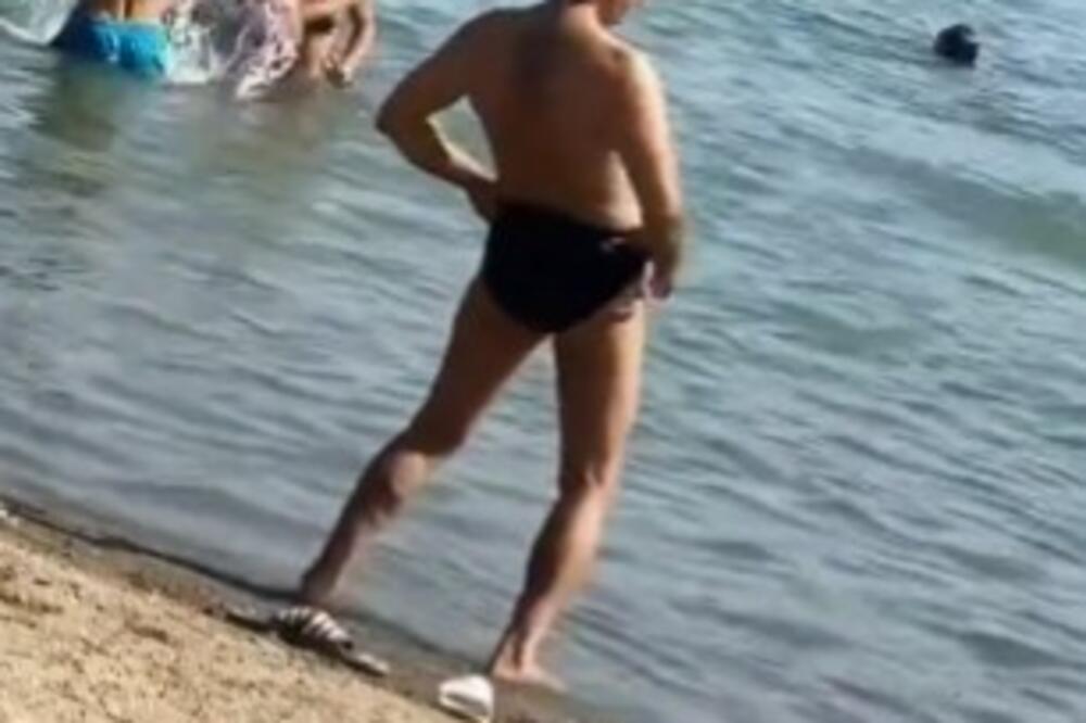MOTAJ KABLOVE, IMAMO SRPSKOG BRUS LIJA: Čovek u PLIĆAKU pokazao ŠTA UME, kupačicama VILICE pale od ŠOKA! (VIDEO)