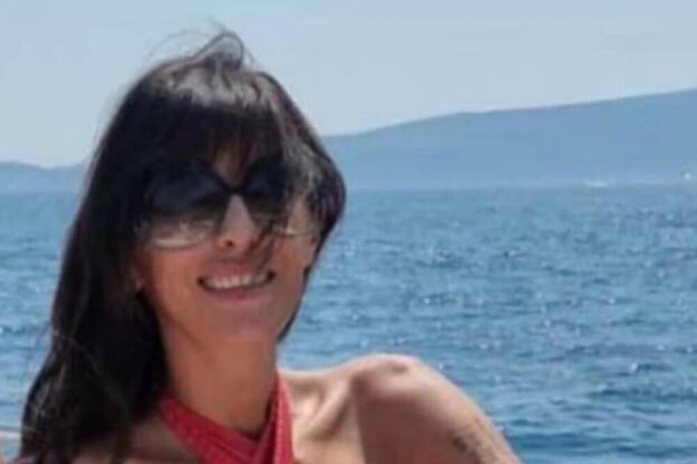 SKINULA SE ŽENA ČEDE JOVANOVIĆA: Zadigla haljinu, pa SEVNULA ČAK I SLIKA (FOTO)