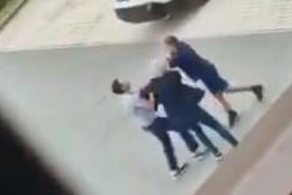 VIKA, PSOVKE, GURANJE, PESNICE: IDI, J*** SE: Krišom snimljeno! DRAMA U SRPSKOM TIMU SERIJE A! (VIDEO)