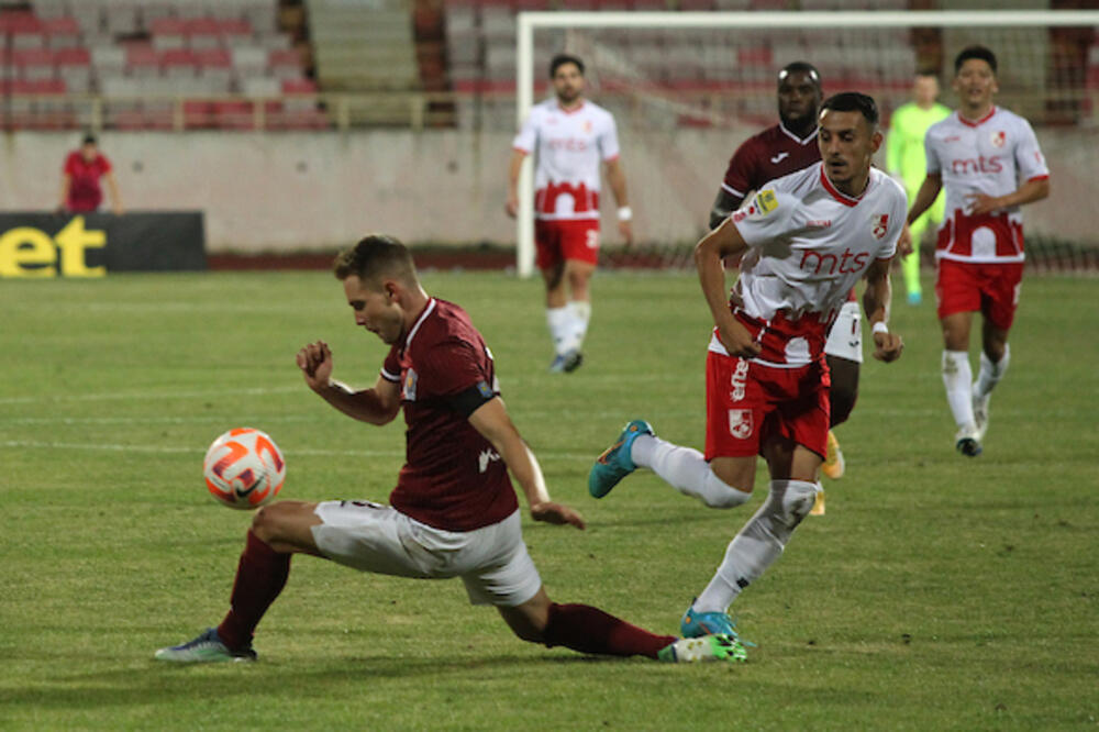 OŠTRE REČI BIVŠEG TRENERA! Radnički je isključivi krivac, u Gziri igraju konobari i kuvari!