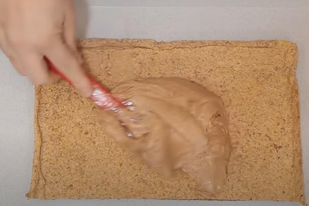 OKO NJE SE SVI OTIMAJU ZA PARČE VIŠE: Svaka DOMAĆICA je SPREMA za SLAVU, a za POSNU VARIJANTU niste ČULI (RECEPT)