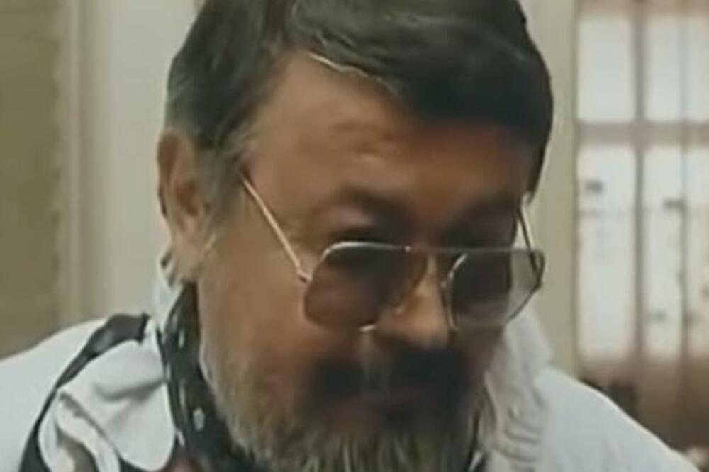 SVI GA ZNAJU IZ "TESNE KOŽE", A OVU SCENU SA RAHELOM FERARI I DANAS PREPRIČAVAJU: Otkrivena TAJNA O POZNATOM GLUMCU