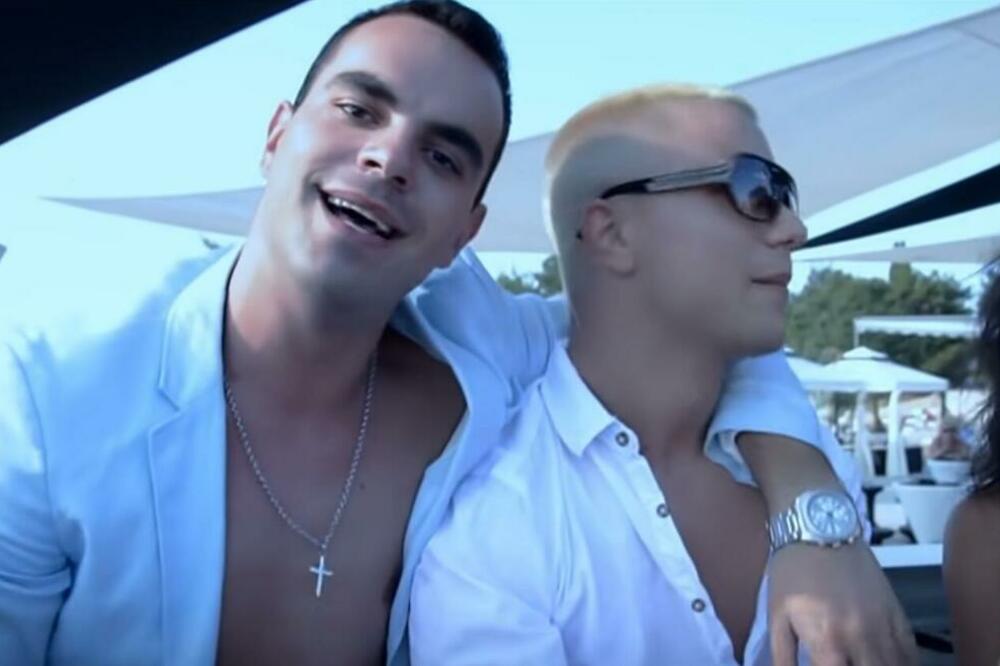 GDE JE I ŠTA RADI VLADA MATOVIĆ IZ "ELITNIH ODREDA"? Kupa se u LOVI nakon RASPADA grupe, DEVOJKE ludele za njim