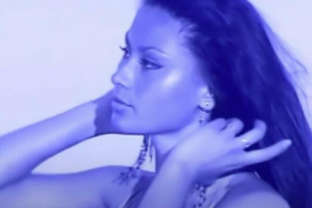 SEĆATE LI SE VATRENE CRNKE IZ DŽEJEVOG SPOTA? Umrla je u 44. godini, ceo Dorćol bio je ZALJUBLJEN u nju