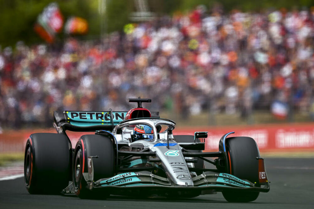 CEO ŽIVOT PAMTIĆE HUNGARORING! Vozač Mercedesa stigao do prve pol pozicije u karijeri! (FOTO)