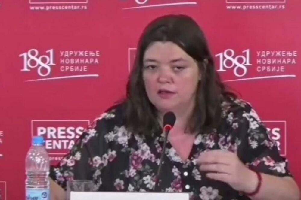 JEDNA OD ADMINISTRATORKI "IVERMEKTIN GRUPE" SADA POZIVA RODITELJE DA NE ŠALJU DECU U ŠKOLU: Razlog je bizaran!