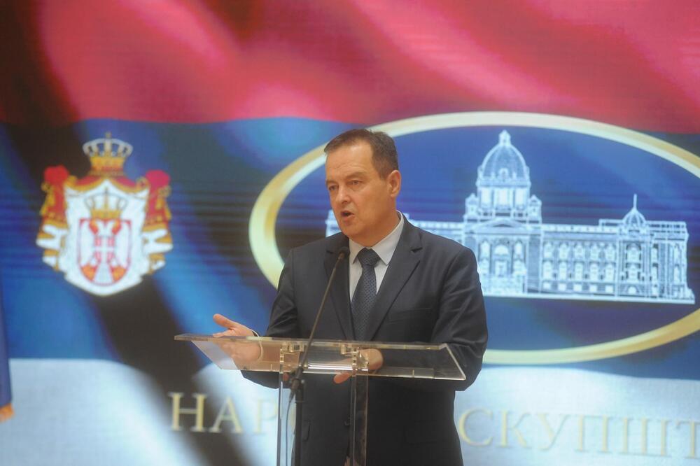 SPS ULAZI U PARLAMENTARNU VEĆINU: Dačić potvrdio!