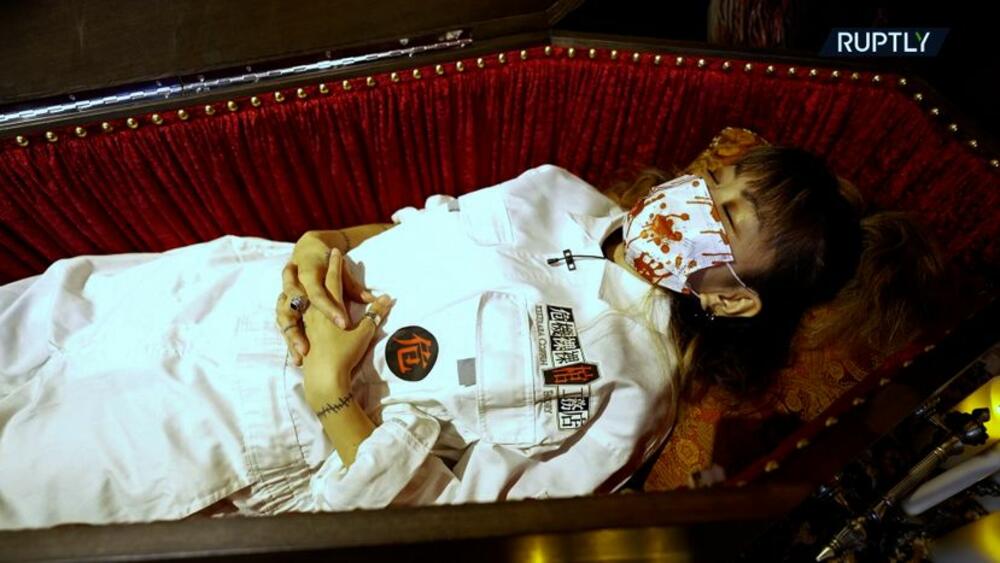 Japan, Kovčeg, Spavanje u kovčegu