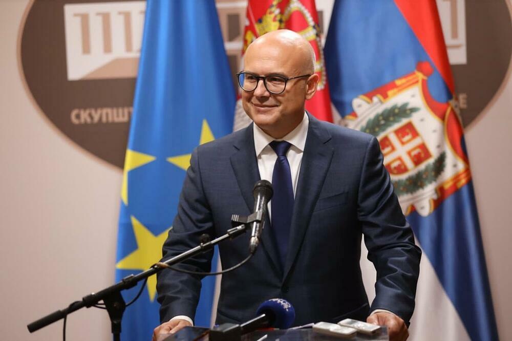 Gradonačelnik Novog Sada Miloš Vučević potresnim videom najavio obeležavanje godišnjice Oluja u četvrtak