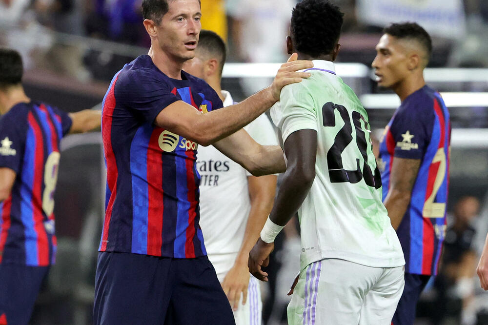 LEVANDOVSKOG ČEKA VELIKI IZAZOV U BARSELONI! Poljak uputio molbu novinarima!