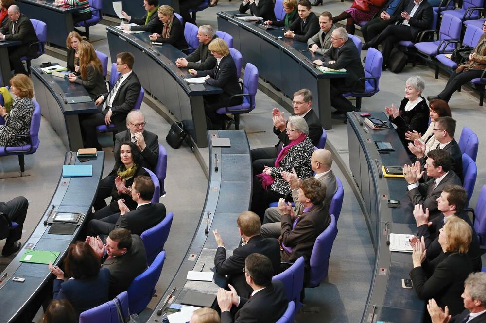 Ništa od pooštravanja pravila u vezi sa migracijama? Odbačen kontroverzni zakon