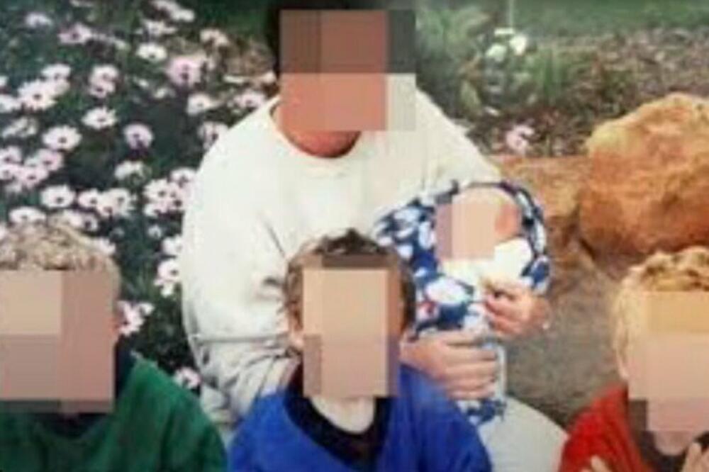 PETRINI BRAĆA I SESTRE ISKRIVLJENI OD INCESTA: Živela sa 37 rođaka I SVI SU DELILI ISTU POSTELJU (VIDEO)