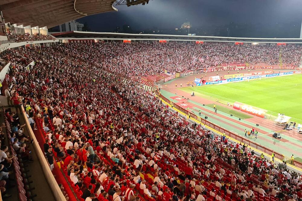 ZVEZDA ČASTI! Specijalno gledanje revanš meča protiv Pjunika sa zapadne tribine stadiona "Rajko Mitić"