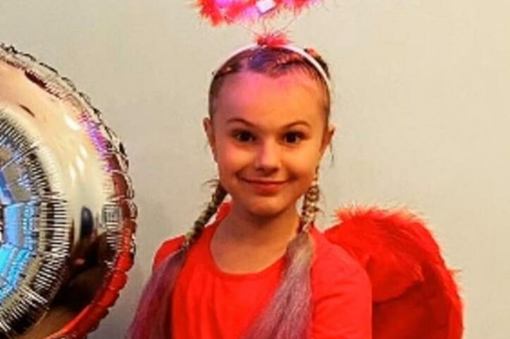 SNIMLJENI POSLEDNJI TRENUCI ŽIVOTA DEVOJČICE (9): Igrala se sa sestrom, A 10 MINUTA KASNIJE JE BILA MRTVA! (VIDEO)