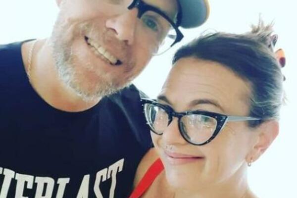 RADI OVO SA LJUBAVNIKOM DOK MUŽ GLEDA IZ SOBE: Šokantno priznanje udrmalo I MORALNE I ONE MALO MANJE (FOTO)