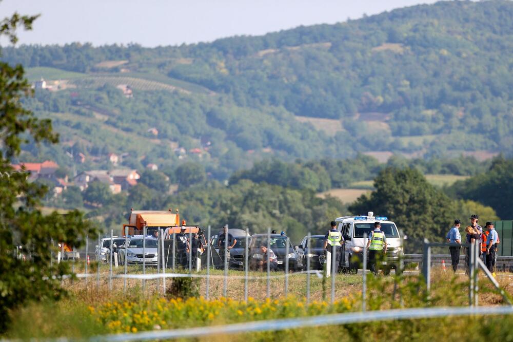 SPISAK STVARI KOJE SADA NE SMETE DA UNESETE U HRVATSKU: Ako planirate put kod komšija, ovo morate da ZNATE