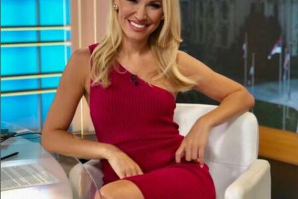 BOJANA RISTIVOJEVIĆ PROSLAVILA ĆERKICI PRVI ROĐENDAN