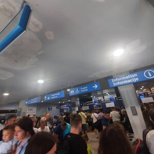 Er Srbija preusmerava avione sa aerodroma u Tivtu: Uslovi nisu bezbedni