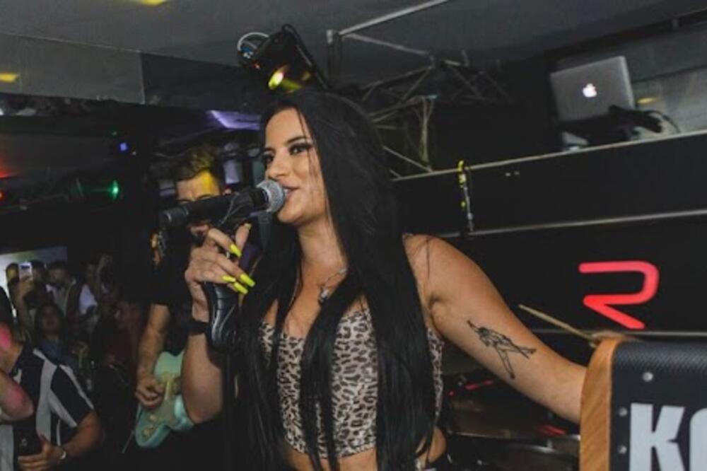 ZAŠTO PEVA NA ŠABAČKOM VAŠARU? Barbara Bobak za Espreso: "To nije poniženje za pevače"