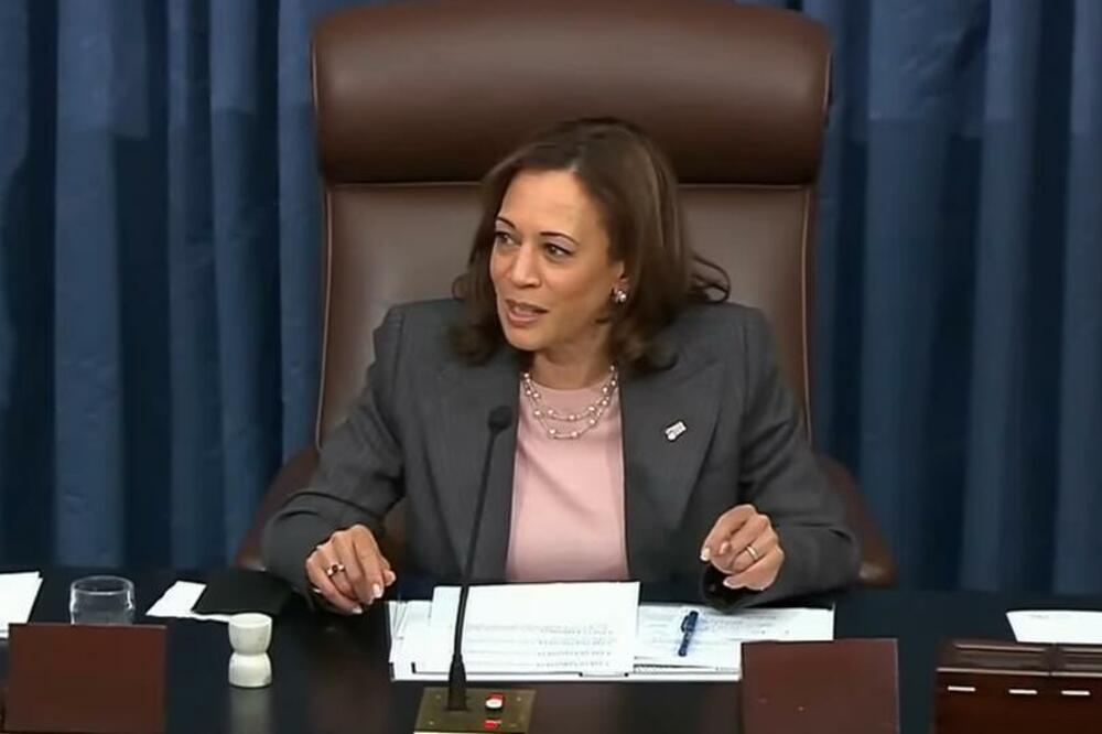 DEMOKRATE USVOJILE ZAKON VREDAN od 740 MILIJARDI $: Za sve zaslužna Haris!