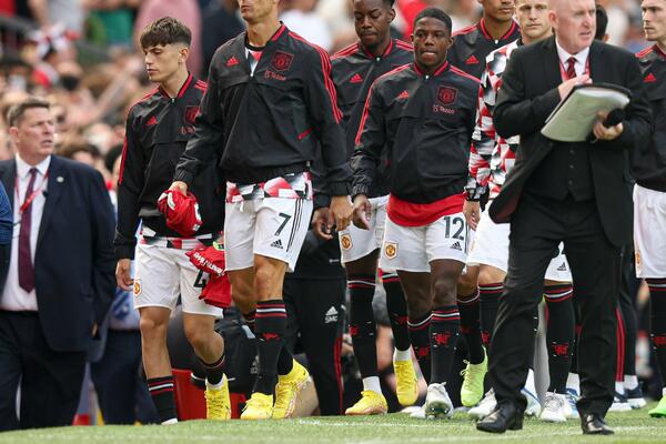 OPŠTA POBUNA U KLUBU? Velika grupa igrača nezadovoljna zbog Ronalda!