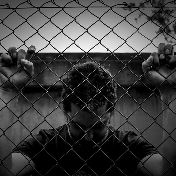 Osuđeni zatvorenik prišao je kolima i unutra video bebu: O onome što je uradio bukvalno bruji ceo svet