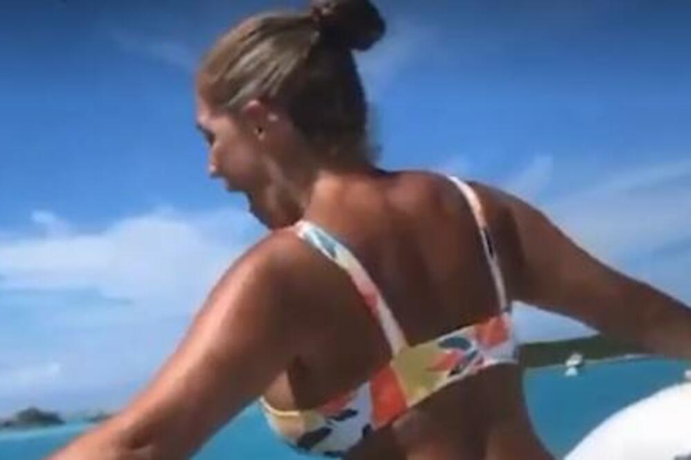 ŽENA SE BACILA U VODU, A TAMO JE SAČEKALA AJKULA: Snimak OČI U OČI SA ZVERI, UZNEMIRUJUĆE (VIDEO)